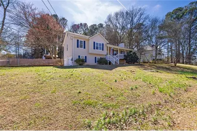 360 S Red Oak Way, Temple, GA 30179 - Photo 2