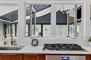 585 Amberidge Trail, Atlanta, GA 30328 - Photo 38