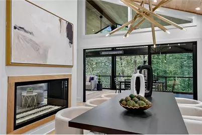 585 Amberidge Trail, Atlanta, GA 30328 - Photo 18