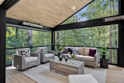 585 Amberidge Trail, Atlanta, GA 30328 - Photo 12