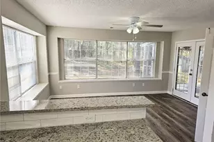 8425 Falling Rocks Way, Lithonia, GA 30058 - Photo 10