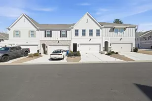 1914 Carovel Wy, Kennesaw, GA 30144 - Photo 2