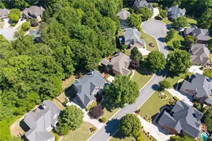 5110 Parkwood Oaks Ln, Smyrna, GA 30126 - Photo 2