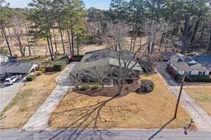 4371 Bonaparte Dr, Tucker, GA 30084 - Photo 12