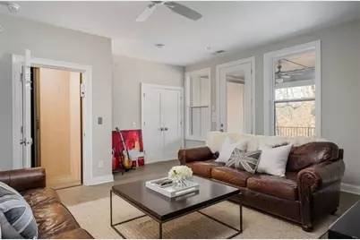 4518 Collins Avenue, Atlanta, GA 30342 - Photo 12