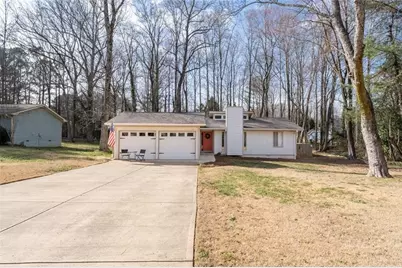 3241 Mountain Hollow Drive, Marietta, GA 30062 - Photo 2