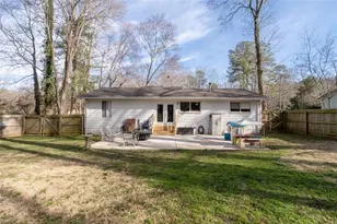 3241 Mountain Hollow Dr, Marietta, GA 30062 - Photo 32