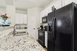 2181 Oakland Grove Pl, Lawrenceville, GA 30044 - Photo 8