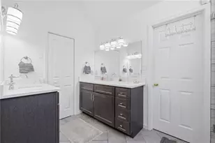 11805 Highland Colony Dr, Roswell, GA 30075 - Photo 32