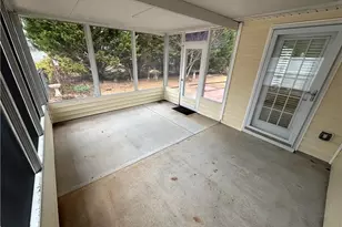 58 Thornberry Ln, Jefferson, GA 30549 - Photo 16