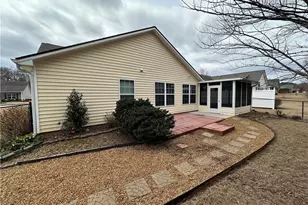 58 Thornberry Ln, Jefferson, GA 30549 - Photo 18