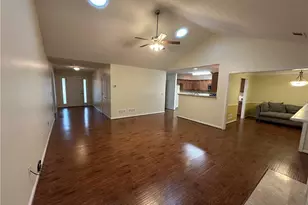 58 Thornberry Ln, Jefferson, GA 30549 - Photo 4