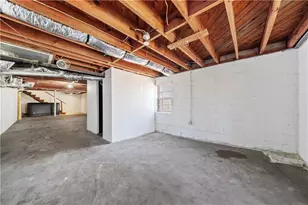 2440 Edgewater Dr SW, Atlanta, GA 30311 - Photo 16