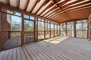 2440 Edgewater Dr SW, Atlanta, GA 30311 - Photo 14