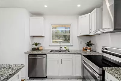 2440 Edgewater Drive SW, Atlanta, GA 30311 - Photo 10