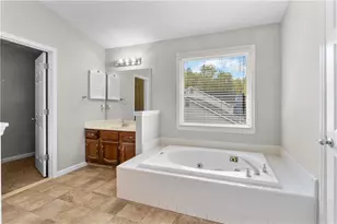 3205 Pond Ridge Trail, Snellville, GA 30078 - Photo 16