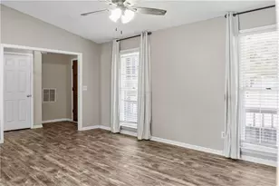 3205 Pond Ridge Trail, Snellville, GA 30078 - Photo 4