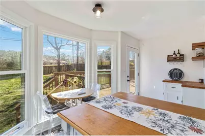 810 Hounds Ridge Court, Lawrenceville, GA 30043 - Photo 12