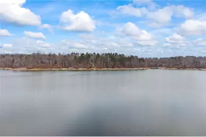 738 Normandy Trail, Lavonia, GA 30553 - Photo 12