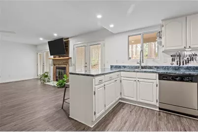 23 Fair Haven Way SE, Smyrna, GA 30080 - Photo 4