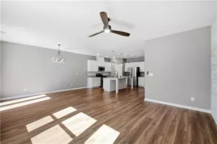 6042 Harbor Landing Dr, Buford, GA 30518 - Photo 14