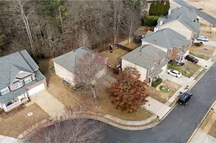 21 Seville Ct, Newnan, GA 30263 - Photo 36