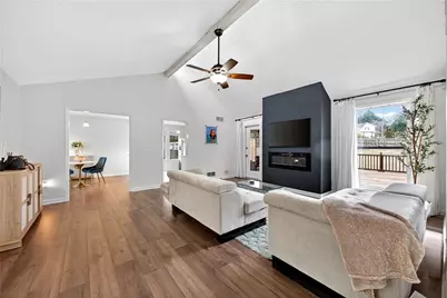 721 Shannon Green Circle SW, Mableton, GA 30126 - Photo 4