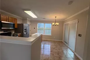 422 Royal Oak Dr, Acworth, GA 30102 - Photo 4