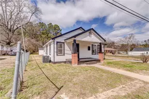 1304 Cave Spring Rd SW, Rome, GA 30161 - Photo 4