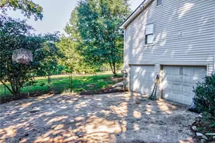 216 Cedar Valley Ct, Canton, GA 30115 - Photo 32