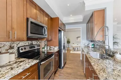 200 Renaissance Parkway NE #304, Atlanta, GA 30308 - Photo 10