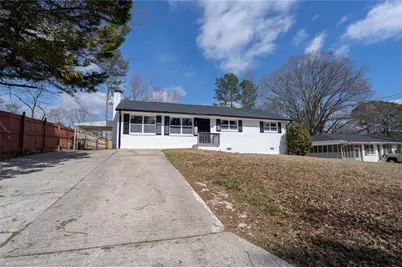 296 Rockin Hill Drive SW, Marietta, GA 30060 - Photo 2