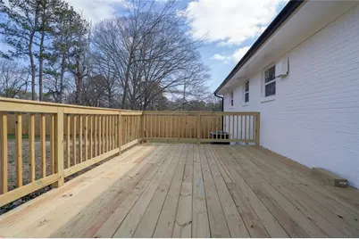 296 Rockin Hill Drive SW, Marietta, GA 30060 - Photo 32