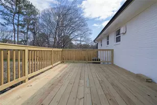 296 Rockin Hill Dr SW, Marietta, GA 30060 - Photo 32