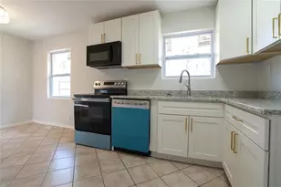 296 Rockin Hill Dr SW, Marietta, GA 30060 - Photo 14