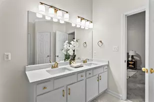 1042 Pennsylvania Run NE, Lawrenceville, GA 30043 - Photo 16