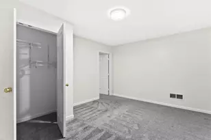 1042 Pennsylvania Run NE, Lawrenceville, GA 30043 - Photo 28