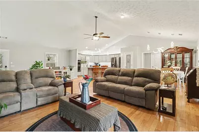 152 Bear Creek Road, Moreland, GA 30259 - Photo 8