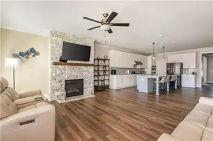 908 Summit Dr, Canton, GA 30114 - Photo 16