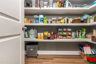 908 Summit Dr, Canton, GA 30114 - Photo 14