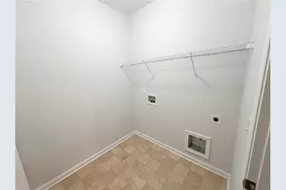 943 Liberty Bell Run, Hoschton, GA 30548 - Photo 16