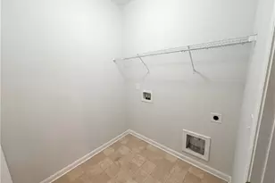 943 Liberty Bell Run, Hoschton, GA 30548 - Photo 16