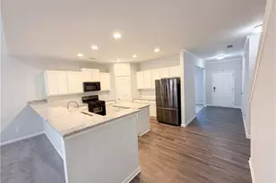 943 Liberty Bell Run, Hoschton, GA 30548 - Photo 6