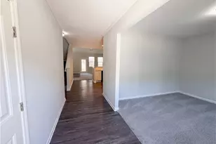 943 Liberty Bell Run, Hoschton, GA 30548 - Photo 12