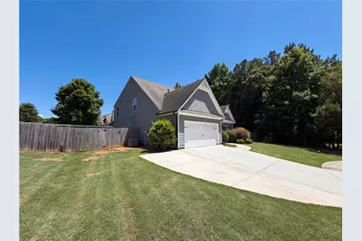 943 Liberty Bell Run, Hoschton, GA 30548 - Photo 40