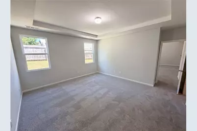 943 Liberty Bell Run, Hoschton, GA 30548 - Photo 4