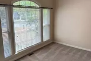 4035 Vista Point Ln, Suwanee, GA 30024 - Photo 8