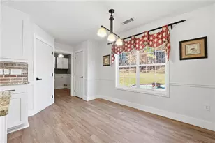 3180 Victoria Rdg Ct, Loganville, GA 30052 - Photo 16