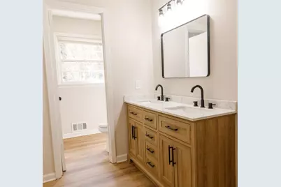 95 Simpson Drive NE, Kennesaw, GA 30144 - Photo 18