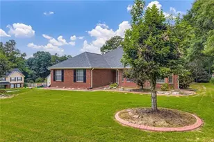 1736 Mossy Rock Cove, Lithonia, GA 30058 - Photo 2